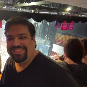 Meet your Posher, Stephen